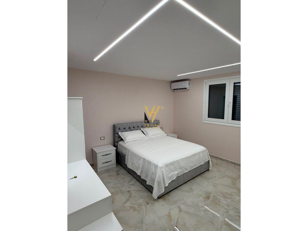 JEPET APARTAMENT 2+1+2 ME QERA TE RRUGA E ELBASANIT 1.000 EURO 3