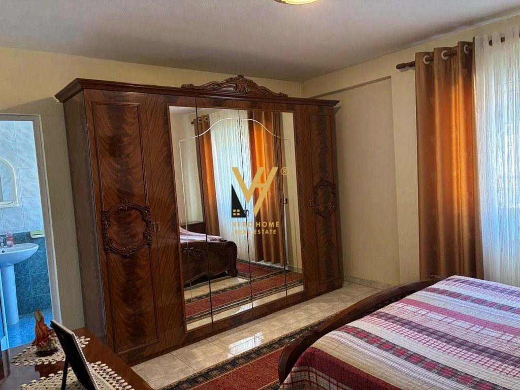 SHITET APARTAMENT 2+1+2 TE STADIUMI DINAMO 310.000 EURO 3