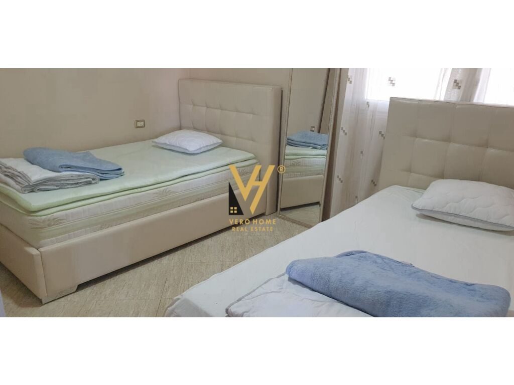Jepet Apartament 1+1+ballkon me qera te Kongresi i Manastirit 84 m2