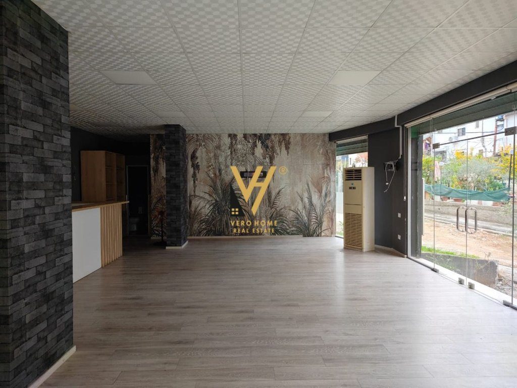JEPET AMBIENT BIZNESI 100 M2 ME QERA NE FRESK 50.000 LEKE 2
