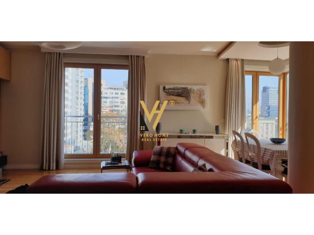 Jepet Apartament 2+1+2+ballkon me qera te Rruga Pjeter Bogdani 123 m2 3