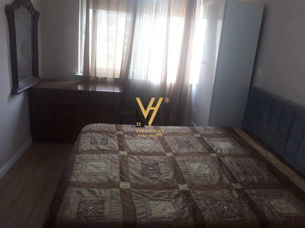 JEPET APARTAMENT 2+1+BLK ME QERA NE BRRYL 500 EURO 2