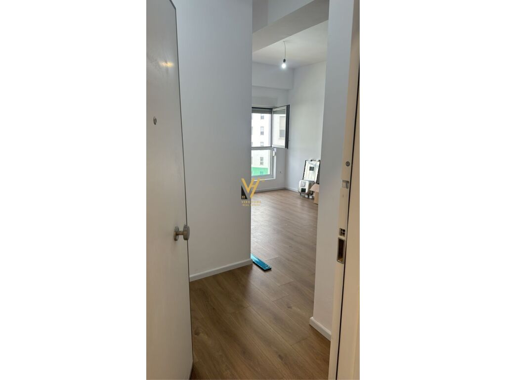 Jepet Zyre me qera te Residenca Kaimi , Ali Demi 100 m2 4