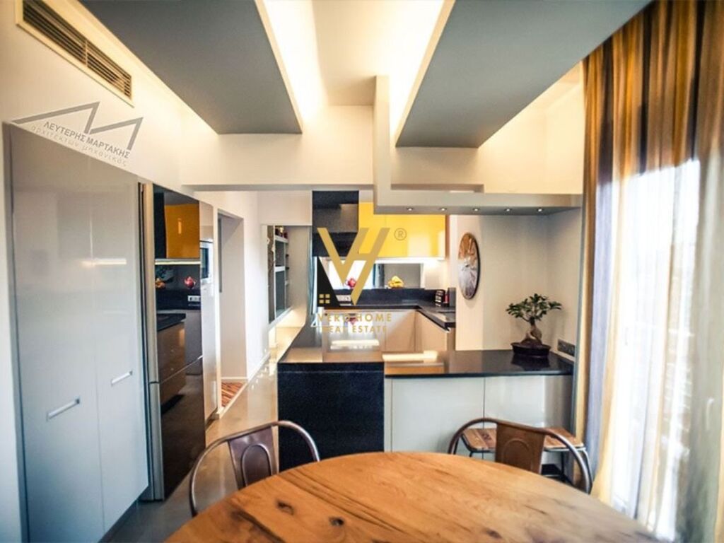 Shitet Apartament 3+1+ballkon te Rruga Mine Peza 152 m2