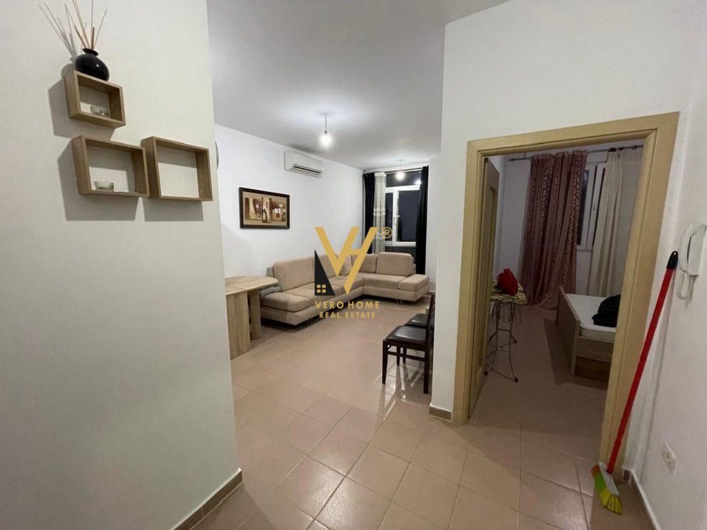 JEPET APARTAMENT 1+1 ME QIRA TE KOM. FRATARI, ASTIR 42.000 LEKE 2