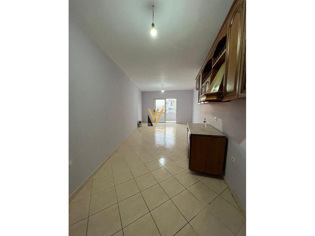 SHITET APARTAMENT 1+1+BLK NE FRESK 110.000 EURO 3