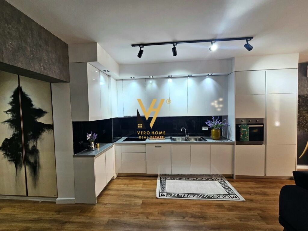 JEPET APARTAMENT 1+1+BLK ME QERA TE 21 DHJETORI 800 EURO 3