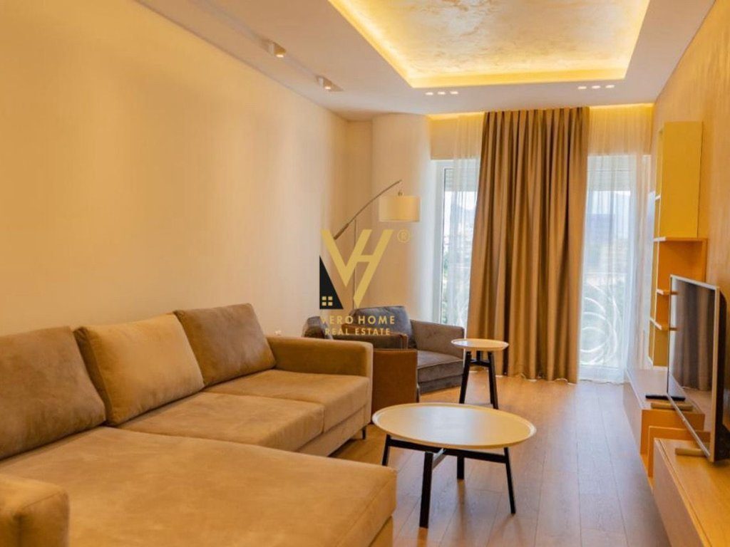 JEPET APARTAMENT 2+1+2 ME QERA TE KODRA E DIELLIT 2, 900 EURO