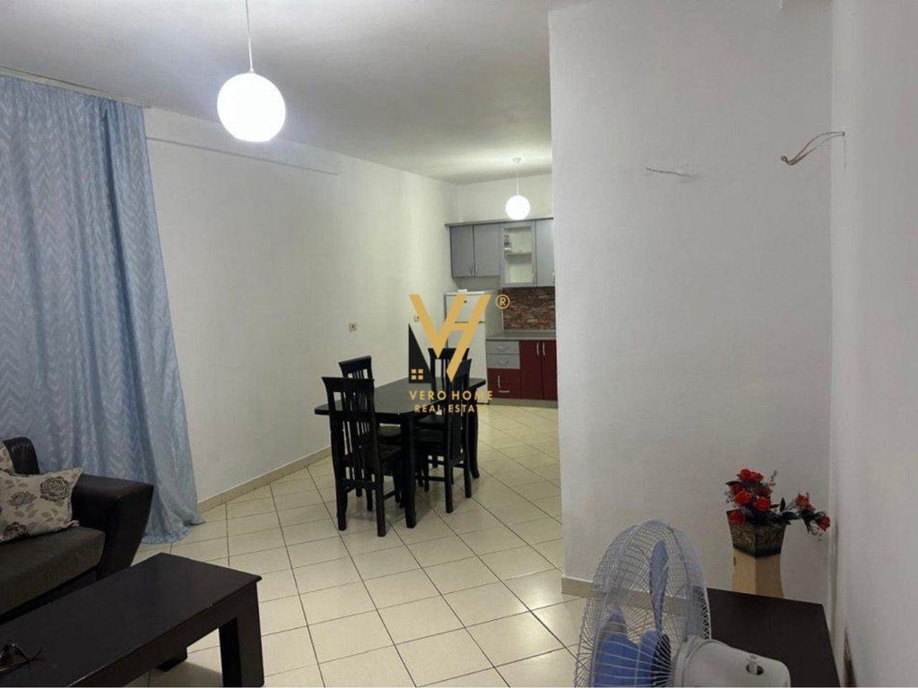 JEPET APARTAMENT 2+1+BLK ME QIRA NE ASTIR 50.000 LEKE 2