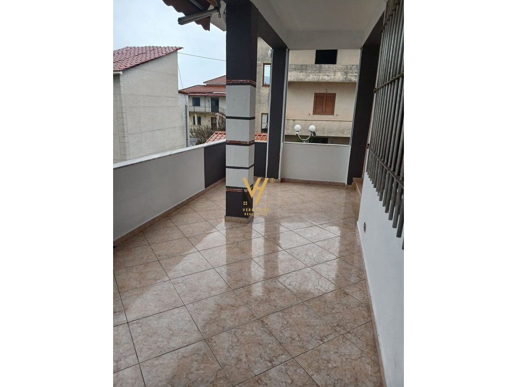 SHITET VILE 3 KATESHE NE ARAPAJ, DURRES 399.000 EURO 3