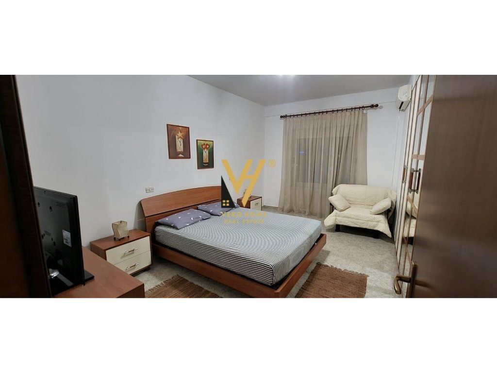 JEPET APARTAMENT 2+1+BLK ME QIRA TE PAZARI I RI 650 EURO 4