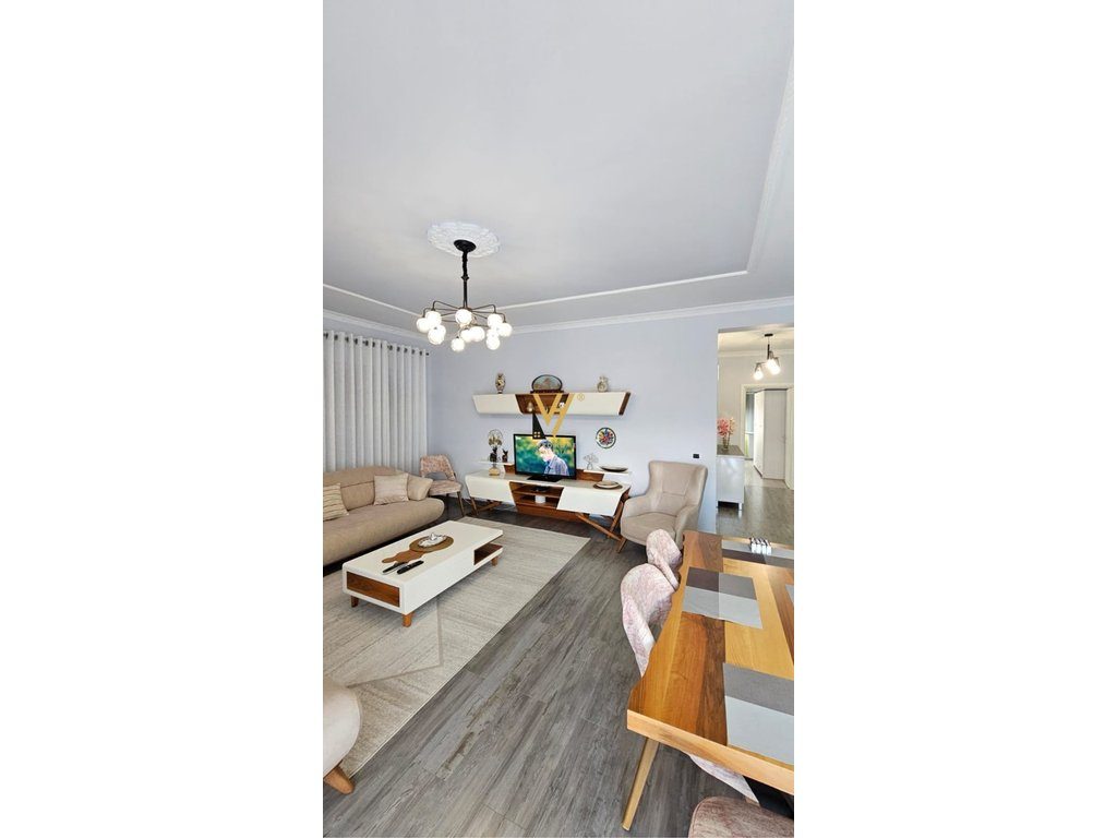 JEPET APARTAMENT 3+1+VERANDE ME QERA TE LIQENI I THATE 1.500 EURO 3