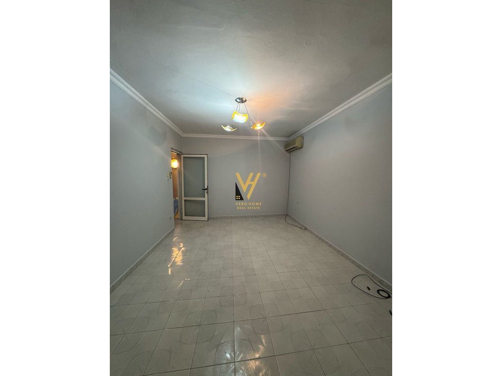 SHITET APARTAMENT 2+1+2 BALLKONE TE RRUGA E KAVAJES 155.000 EURO 2