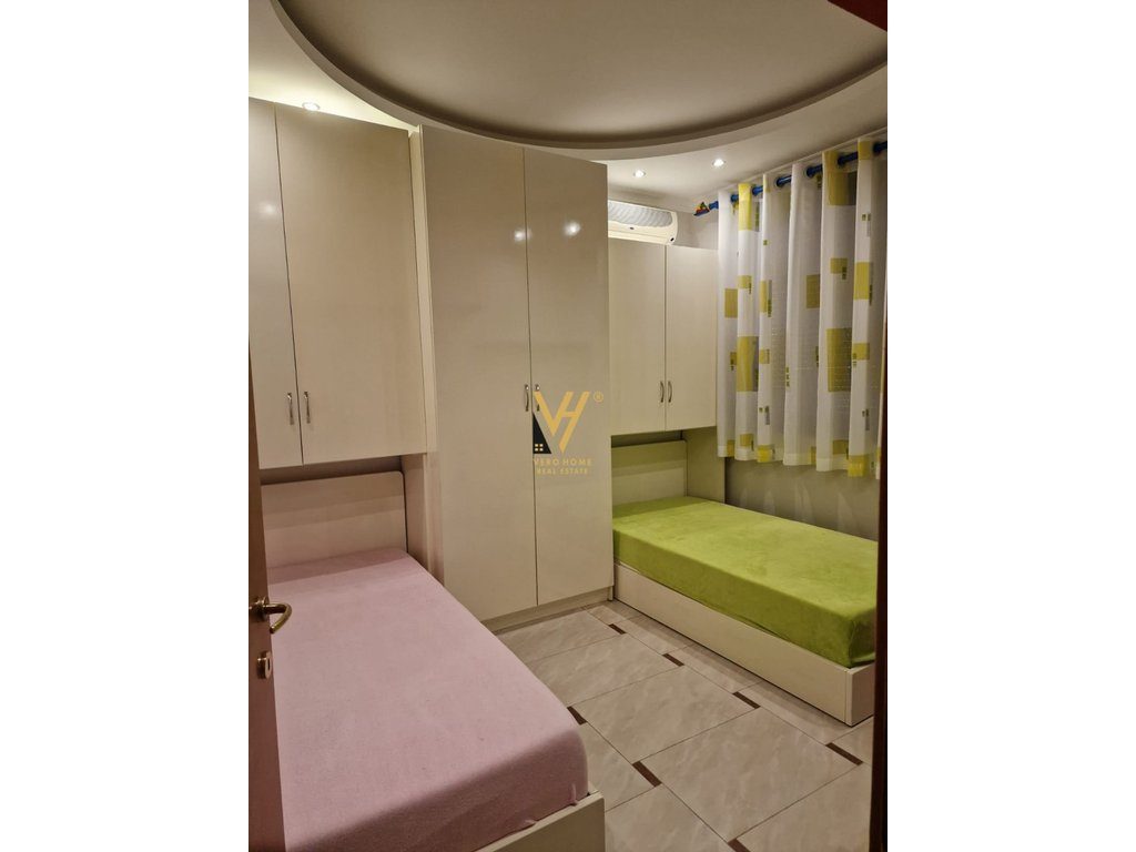 JEPET APARTAMENT 2+1+2 ME QERA TE MYSLYM SHYRI 800 EURO 4