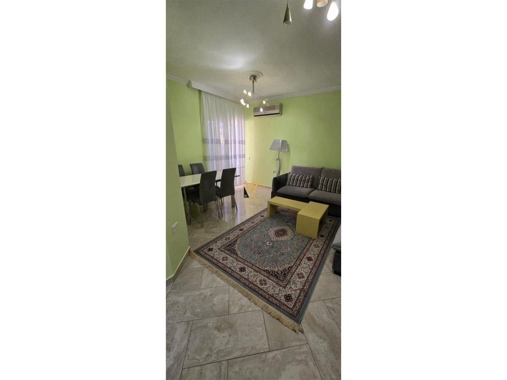 JEPET APARTMENT 1+1+BLK ME QERA TE RRUGA E DURRESIT 600 EURO