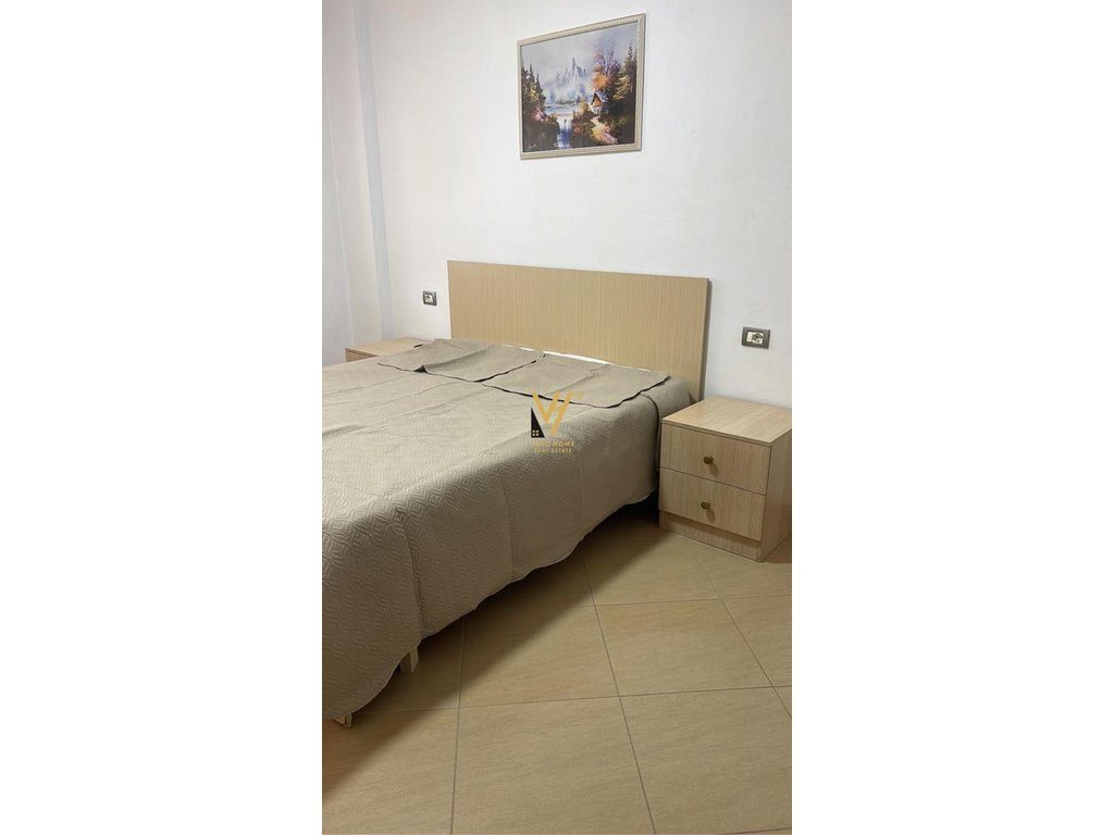 JEPET APARTAMENT 1+1+BLK ME QERA TE 5 MAJI 450 EURO 4
