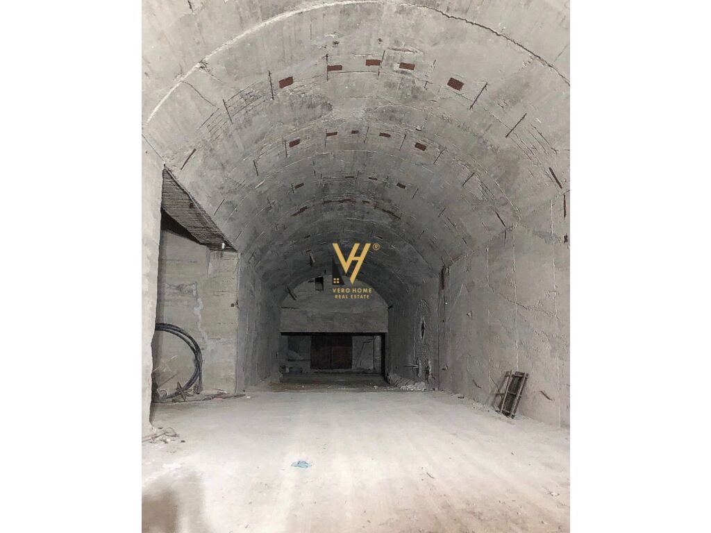 Shitet Tunel ne Shkoze 6000 m2