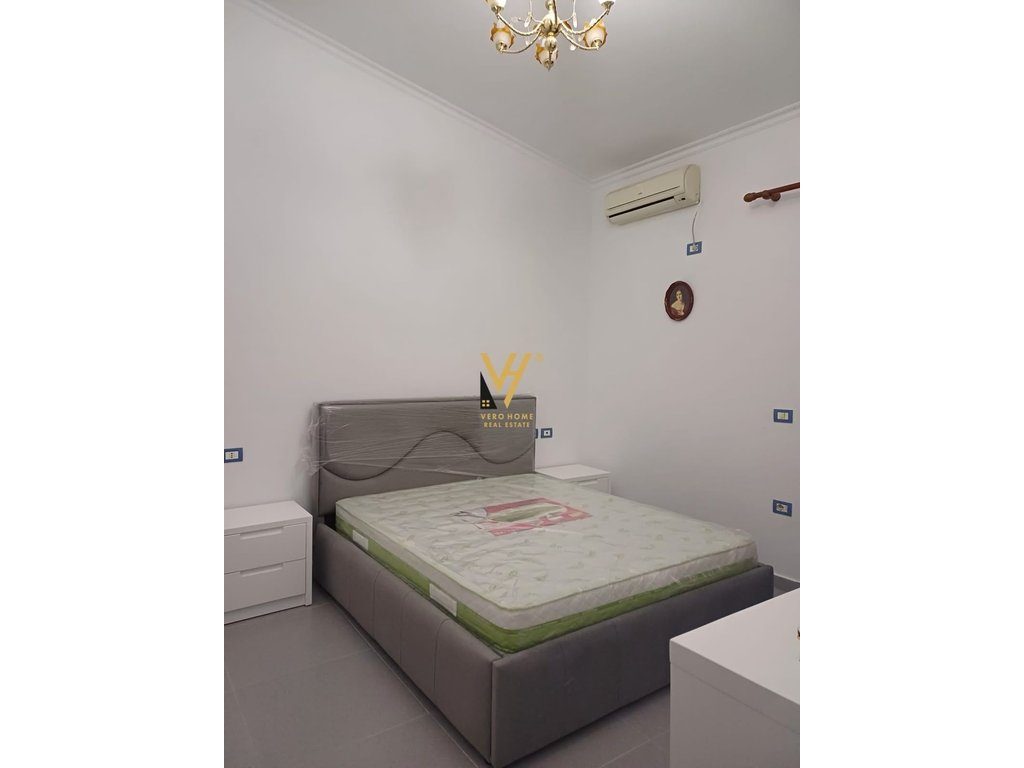JEPET APARTAMENT 1+1+BLK ME QERA TEK KODRA E DIELLIT 50.000 LEKE 2