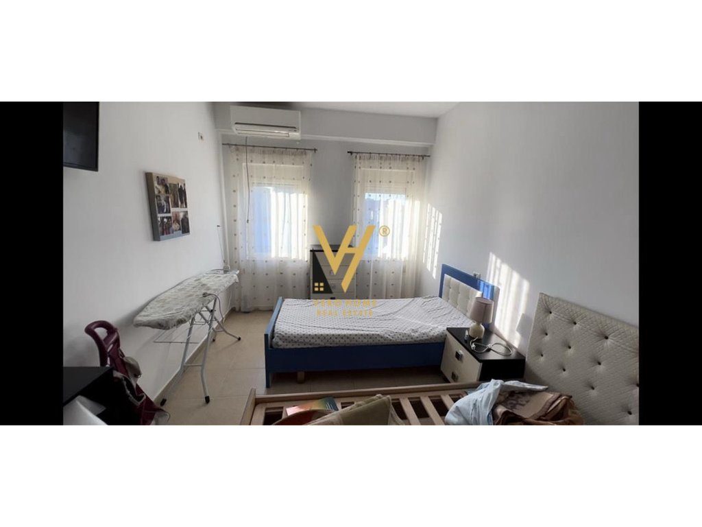 SHITET APARTAMENT 1+1 PRANE MATERNITETIT TE RI 150.000 EURO 3