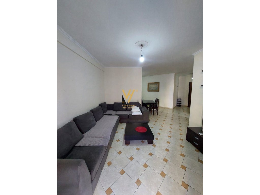 JEPET APARTAMENT 1+1+BLK ME QERA NE ASTIR 40.000 LEKE