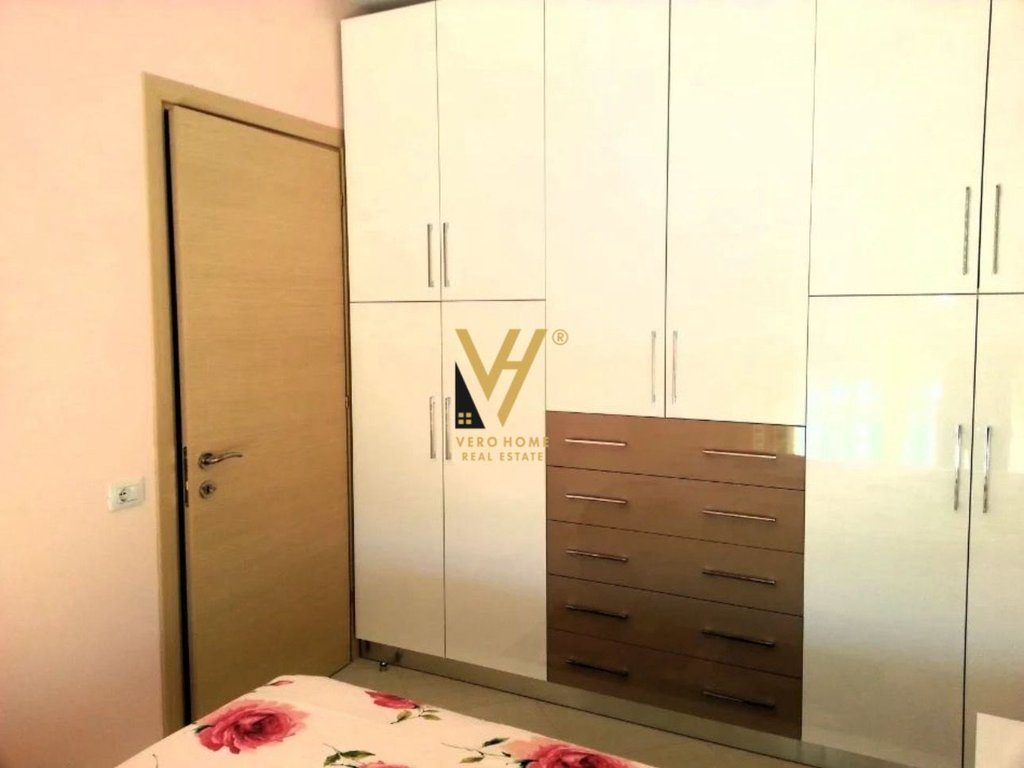 JEPET APARTAMENT 1+1 ME QERA TE ZOGU I ZI 500 EURO 4