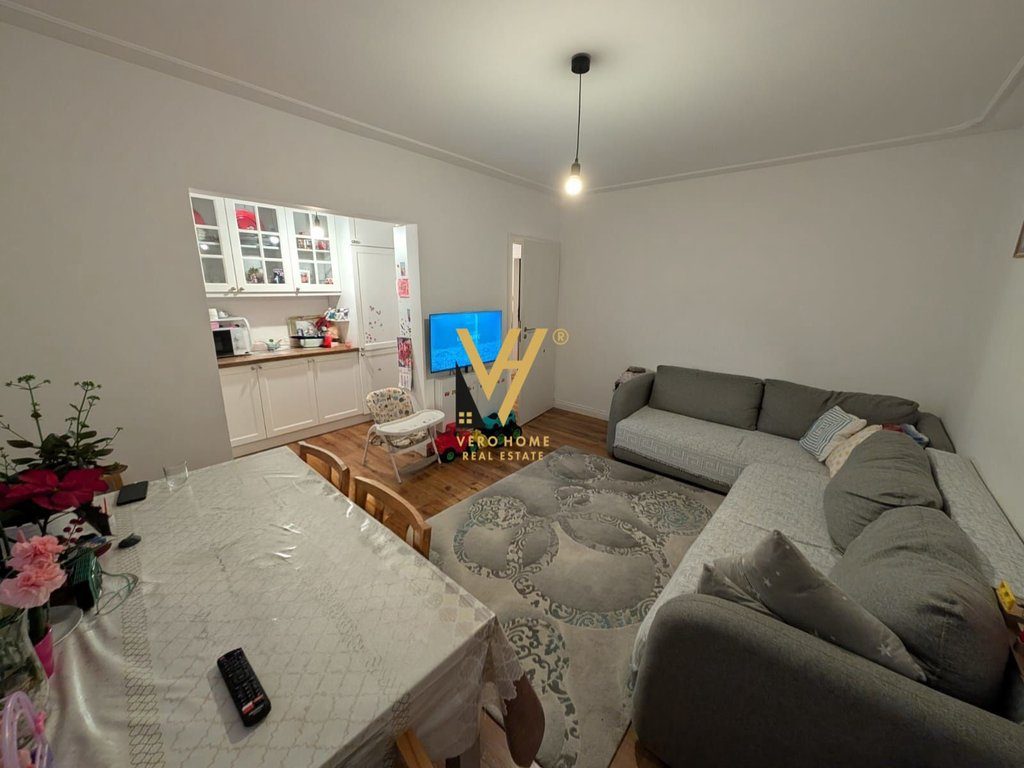SHITET APARTAMENT 2+1+BLK TE ISH PARKU 16.500.000 LEKE
