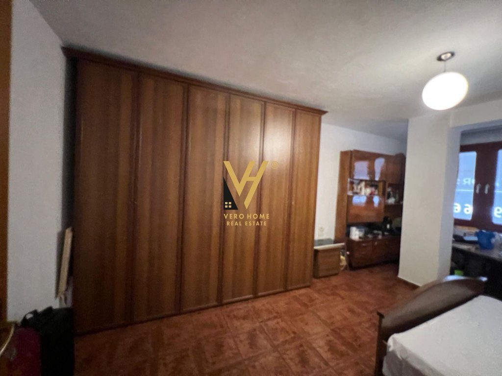 JEPET APARTAMENT 2+1 ME QIRA TE ZOGU I ZI 670 EURO 3