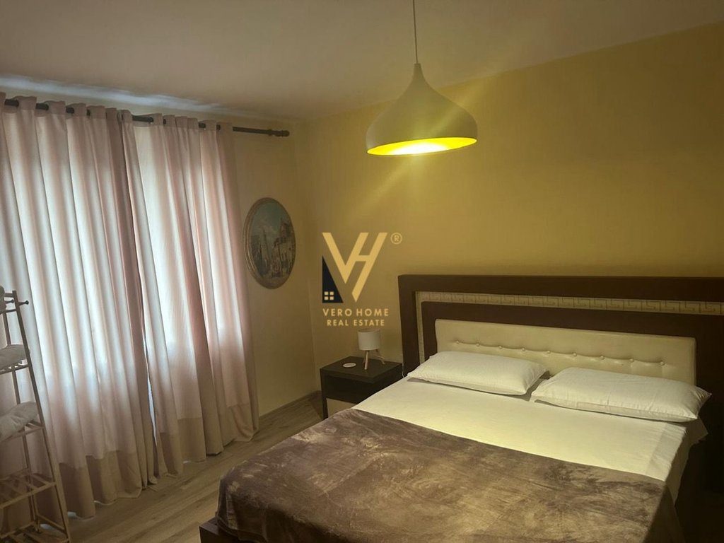JEPET APARTAMENT 2+1+BLK ME QERA TE SHESHI WILLSON 100.000 LEKE 3