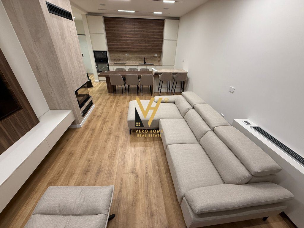 JEPET APARTAMENT 2+1+BLK ME QERA TE GREEN VALLEY 3, LIQENI I THATE 2.100 EURO
