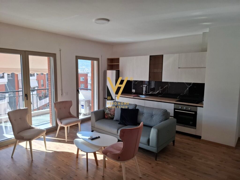 JEPET APARTAMENT 1+1+BLK ME QERA TE KOMPLEKSI DELIJORGJI 600 EURO