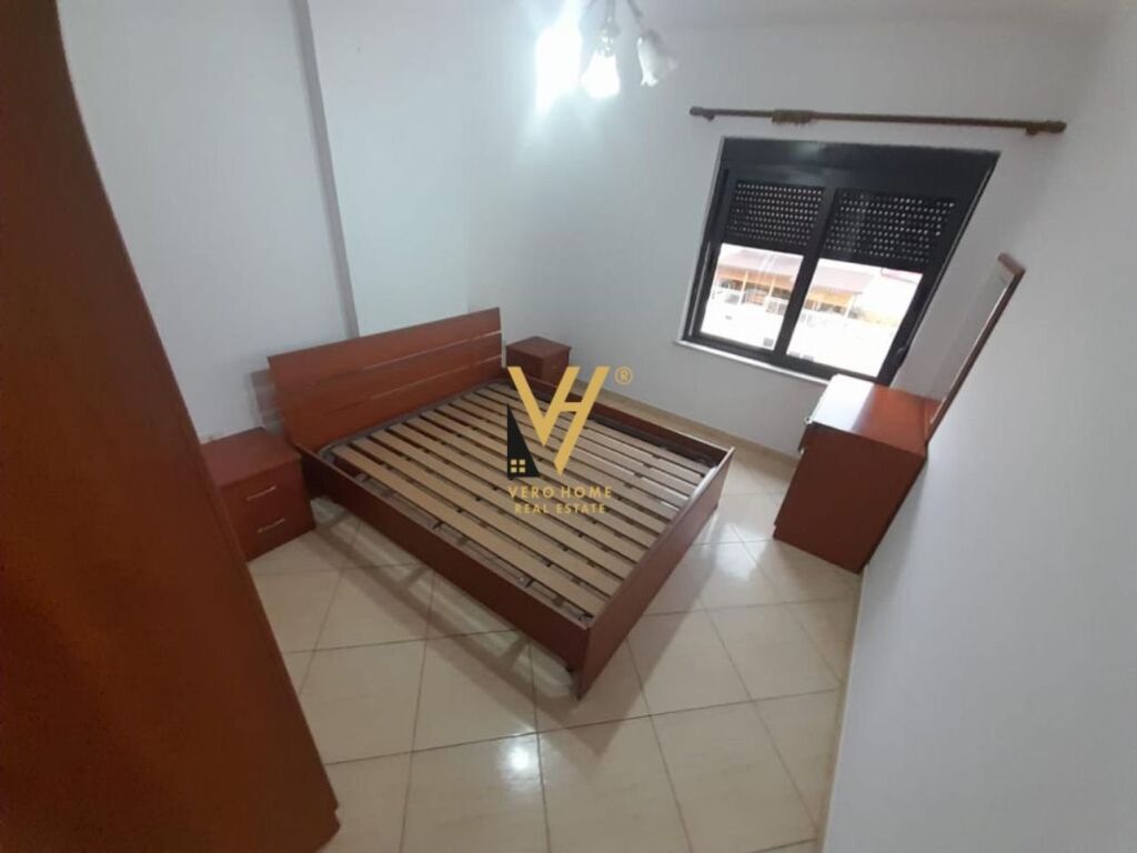 Shitet apartament 1+1 te Myslym Shyri 68 m2 3