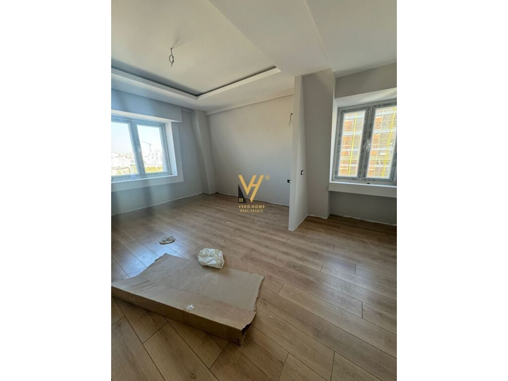 Shitet Apartament 1+1+ballkon te Rruga Sulejman Delvina 69 m2 2