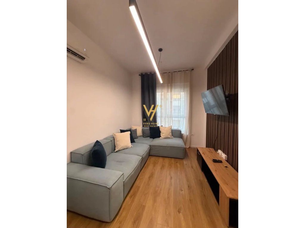 JEPET APARTAMENT 2+1 ME QERA TE KOMPLEKSI KADIU 55.000 LEKE