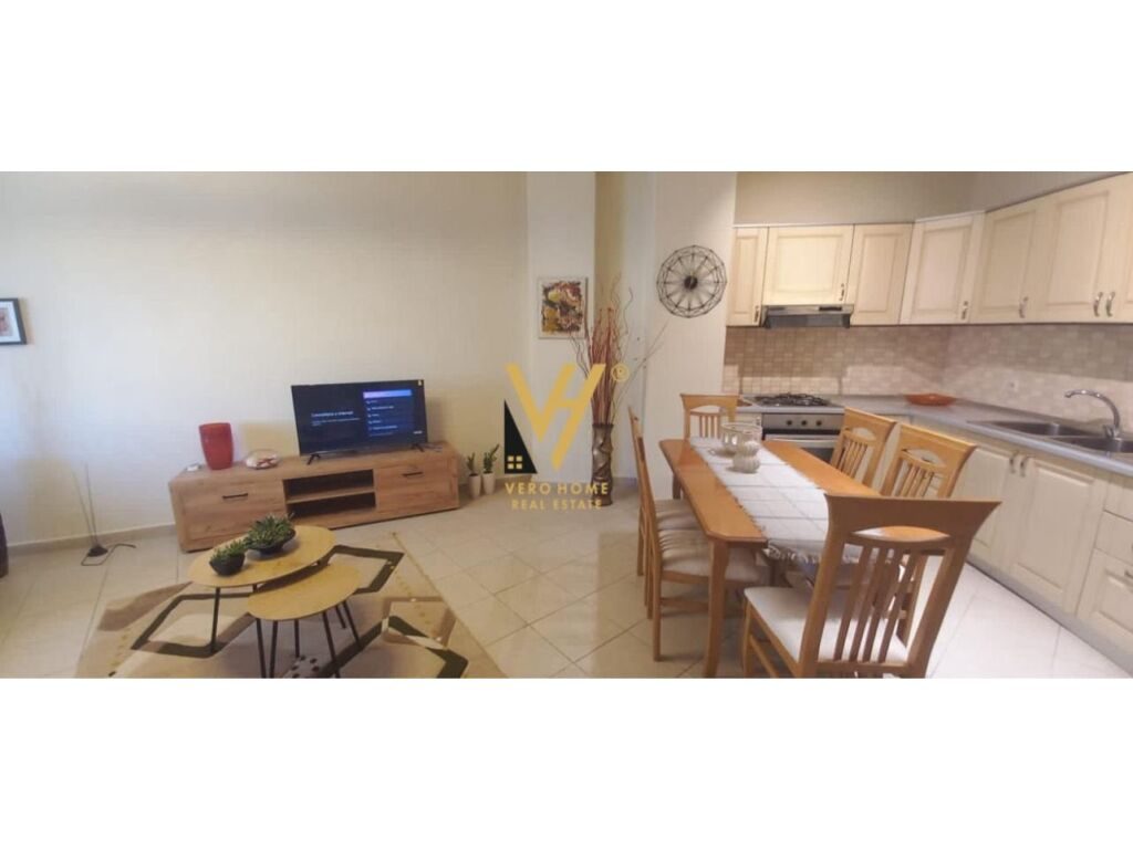 Jepet Apartament 1+1+ballkon me qera te Brryli 79 m2 3