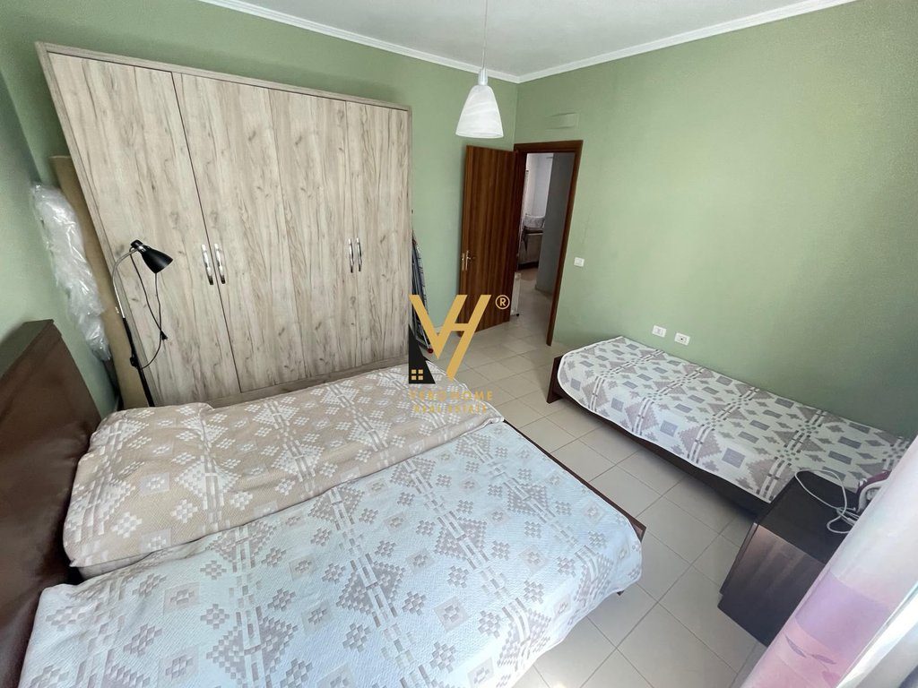 JEPET APARTAMENT 2+1+2+BLK ME QERA TEK KOPSHTI ZOOLOGJIK 700 EURO 4