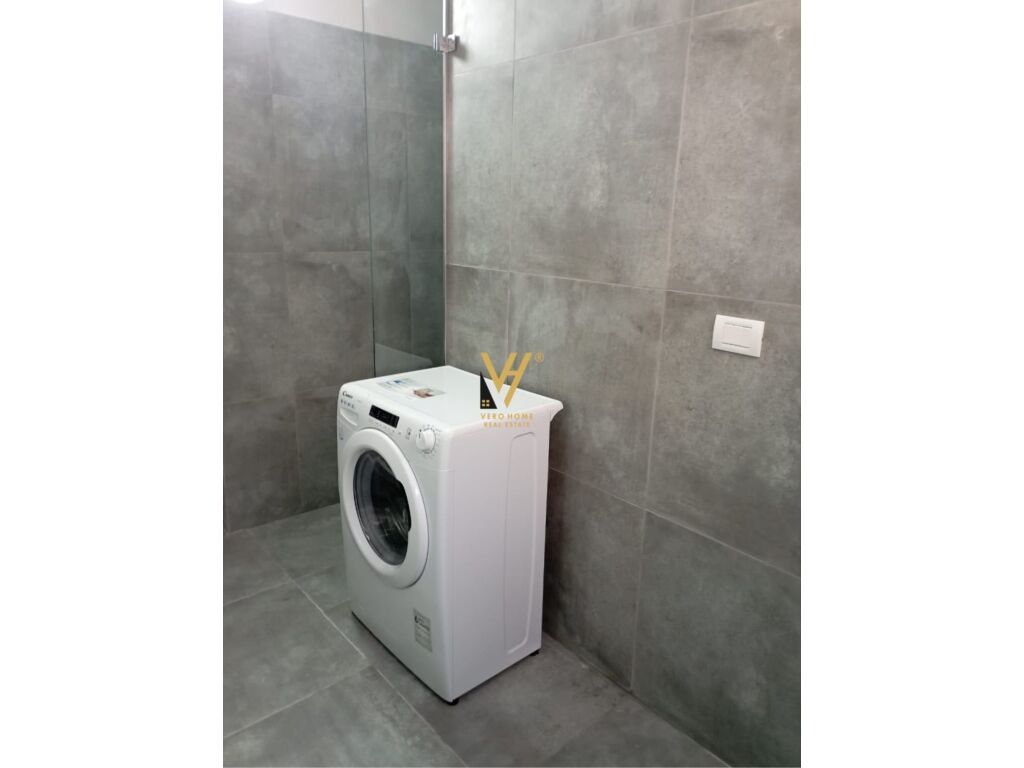 Jepet Apartament 1+1+ballkon me qera te Rruga Fortuzi 54 m2 4