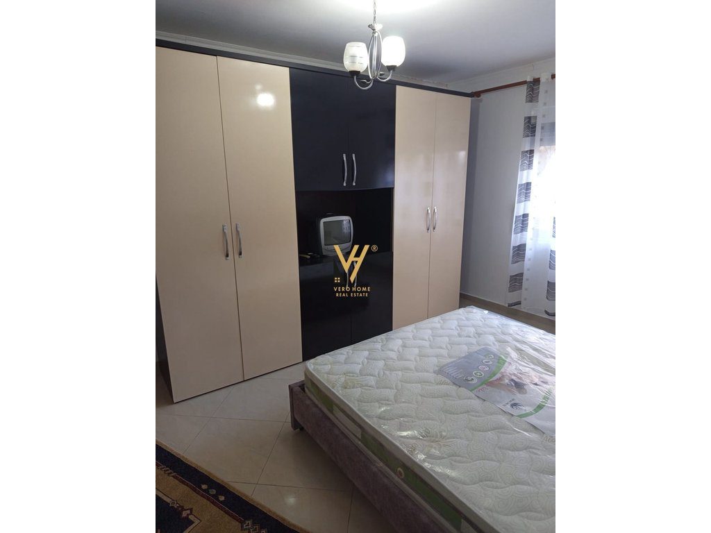 JEPET APARTAMENT 2+1+2 ME QIRA TE ISH PARKU I AUTOBUSAVE 600 EURO 3