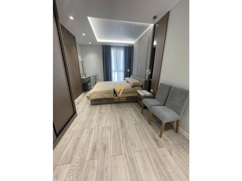 Jepet Apartament 2+1+2 me qera te Rruga Kongresi i Manastirirt 116 m2 3