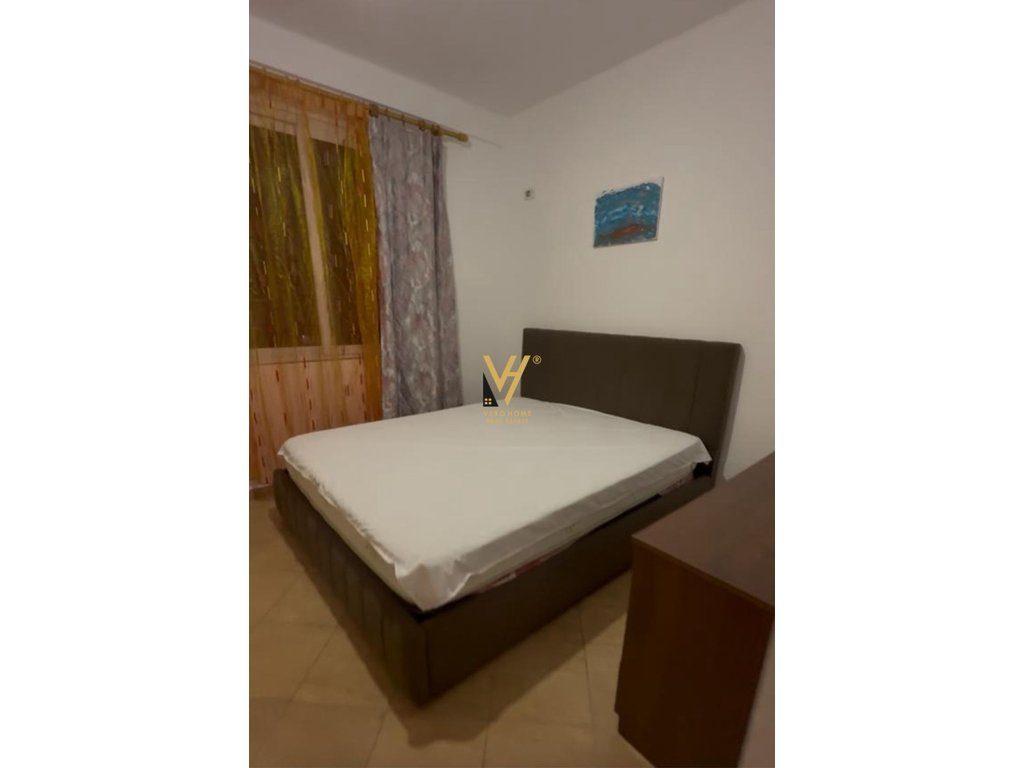 JEPET APARTAMENT 1+1+BLK ME QERA NE KMY 40.000 LEKE 3