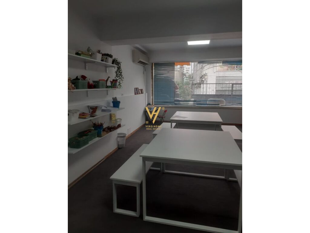 Jepet zyre me qera te Kodra e Diellit 120 m2