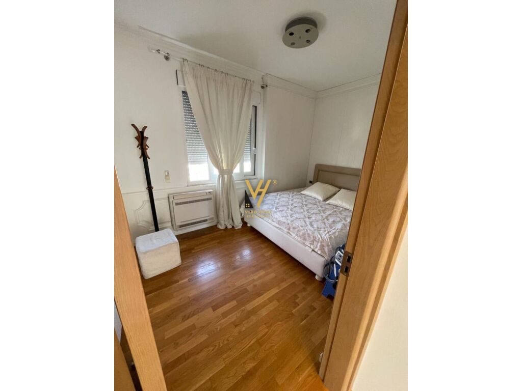 Jepet apartament 2+1+2 me qera te Blloku 140 m2