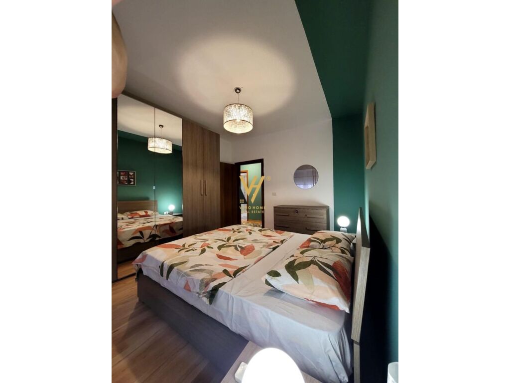 Jepet Apartament 2+1+2+ballkon me qera te Rruga Nikolla Tupe , Blloku 108 m2 4