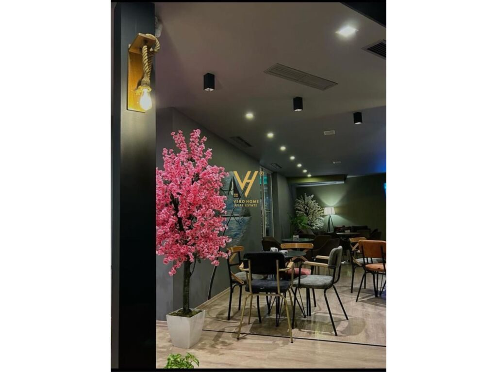 Shitet ambjent biznesi te Venuja , Kompleksi Asl 2 , 160 m2 1