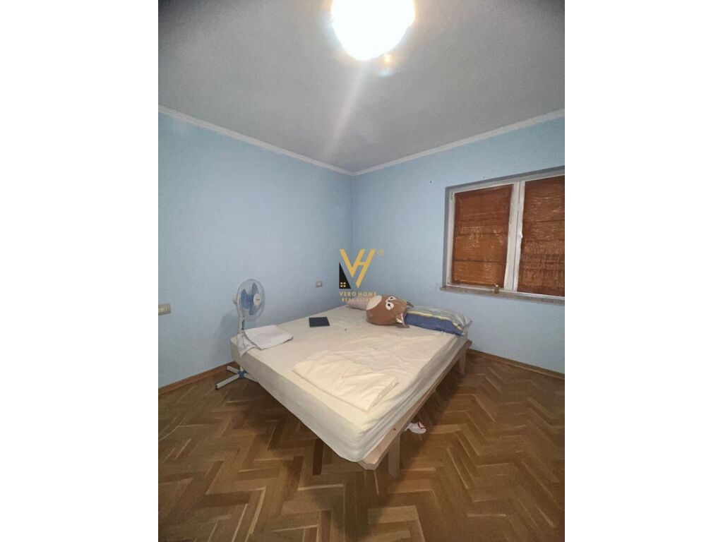 Jepet Apartament 2+1+ballkon me qera te Marteniteti i Ri 100 m2 4