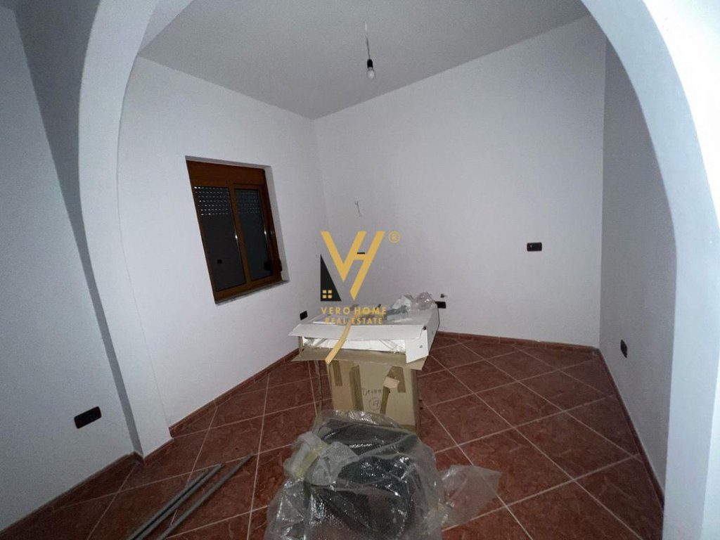 SHITET SHTEPI PRIVATE 3 KATE NE BERZHITE 410.000 EURO 3