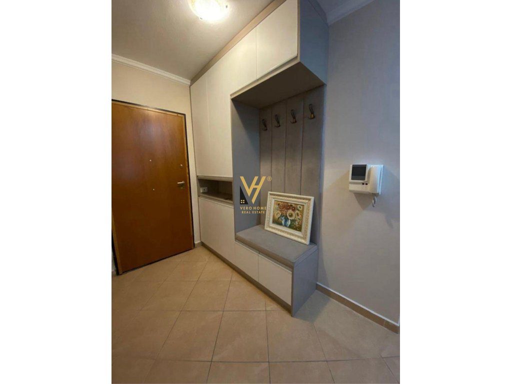JEPET APARTAMENT 2+1+2+BLK ME QIRA PRANE AIR ALBANIA 800 EURO 4