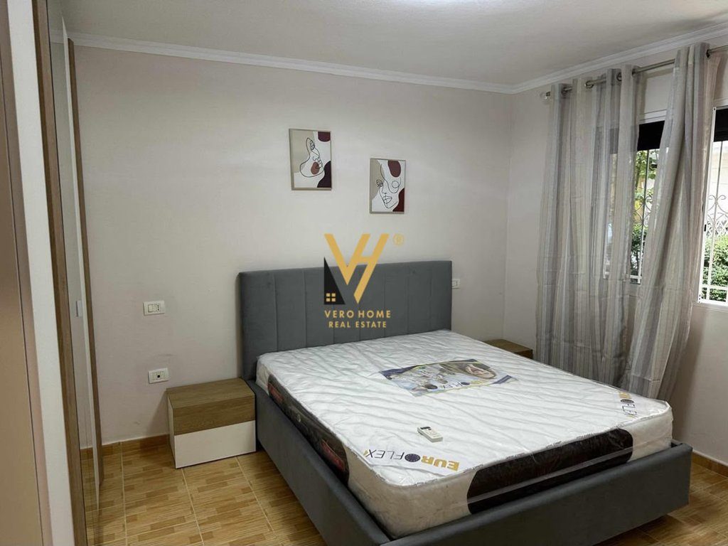 JEPET APARTAMENT 2+1+BLK ME QERA TE RRUGA BARDHYL 55.000 LEKE 3