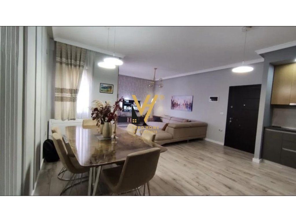 JEPET APARTAMENT 2+1+2BLK ME QIRA TE KOPSHTI BOTANIK 60.000 LEKE