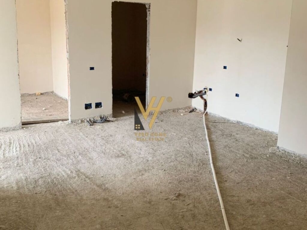 Shitet apartament 3+1+2 ne Qender te Tirane 121.4 m2