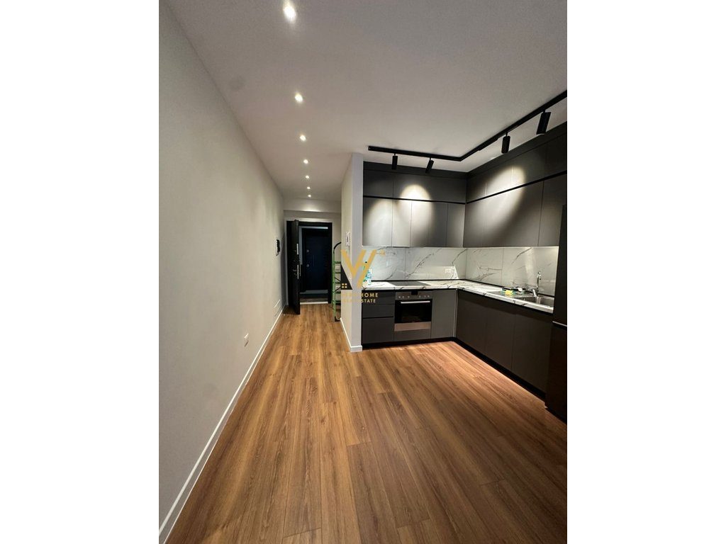 JEPET APARTAMENT 1+1 ME QIRA TE LIQENI I THATE 800 EURO 2